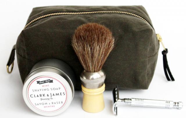 Kit de voyage Clark & James